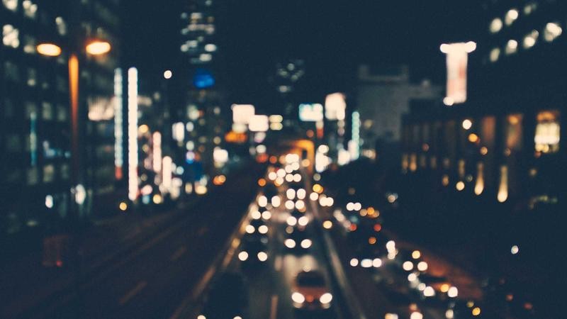 H片在线播放免费：深度解析网络成人内容消费趋势与安全指南